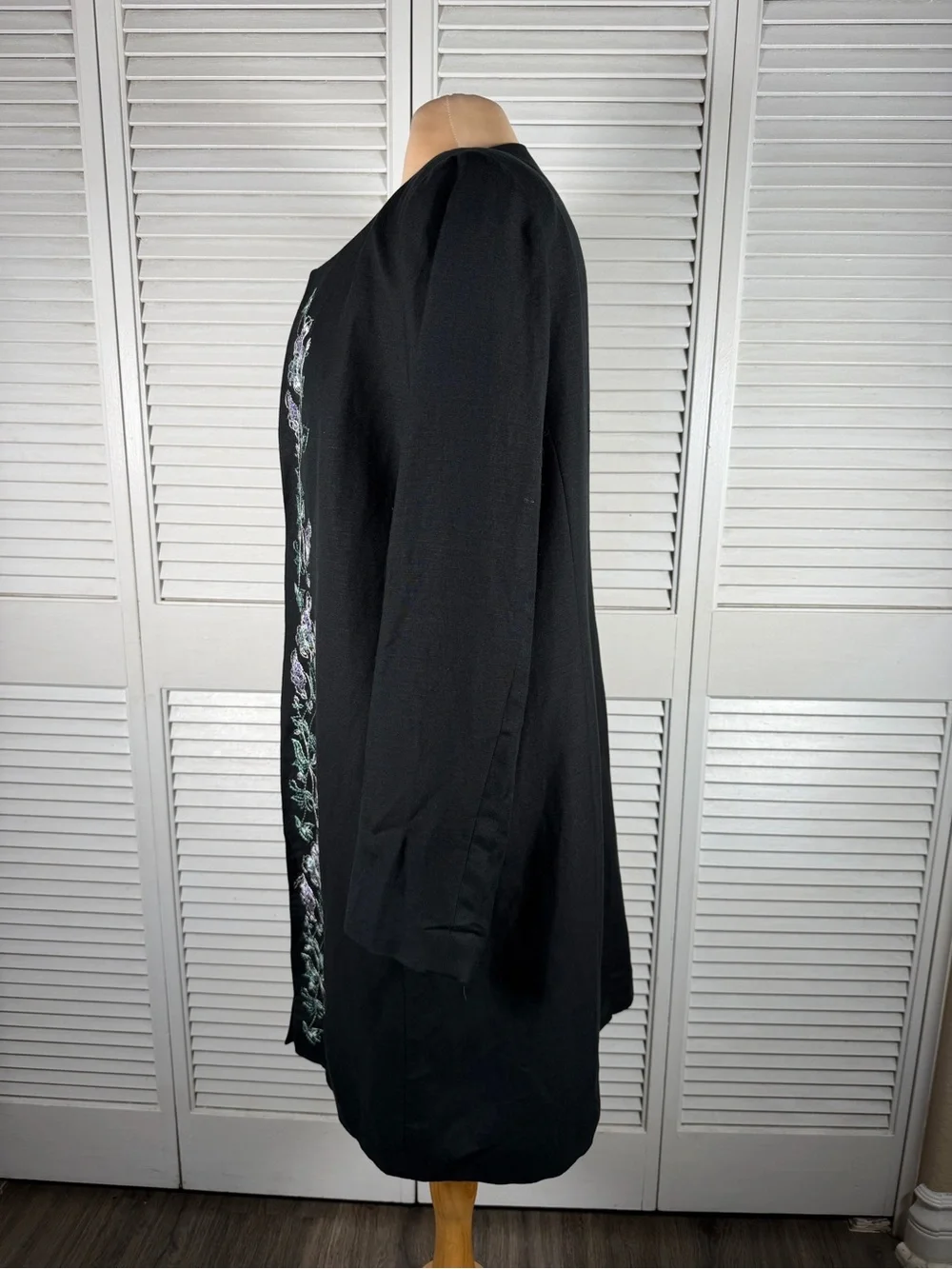 David N Black Linen Blend Embroidered Duster Jacket Size 12 Floral Open Front